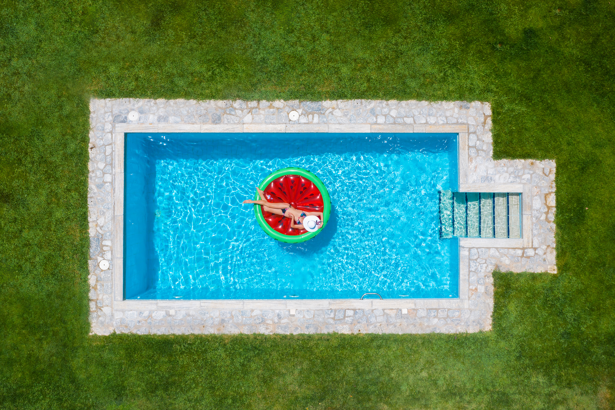 Discover the Practical Benefits of Plunge Pools
